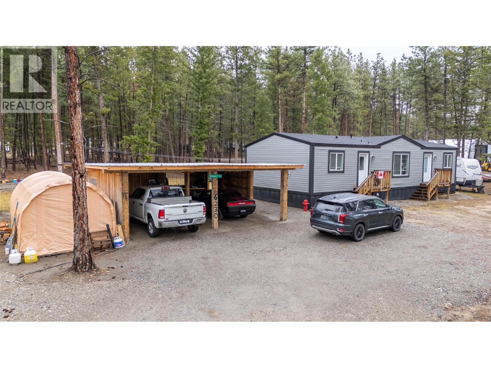 6230 Wolf Creek Road, Wasa, British Columbia  V0B 2K0 - Photo 15 - 10386624