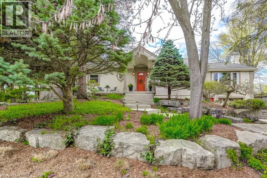 121 ELGIN Street, Waterdown, Ontario