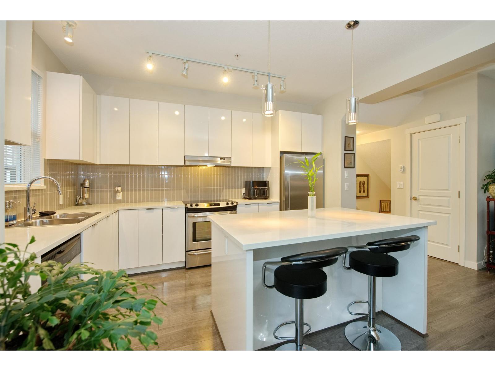 106 7848 209 Street, Langley, British Columbia  V2Y 0M4 - Photo 8 - R3120769