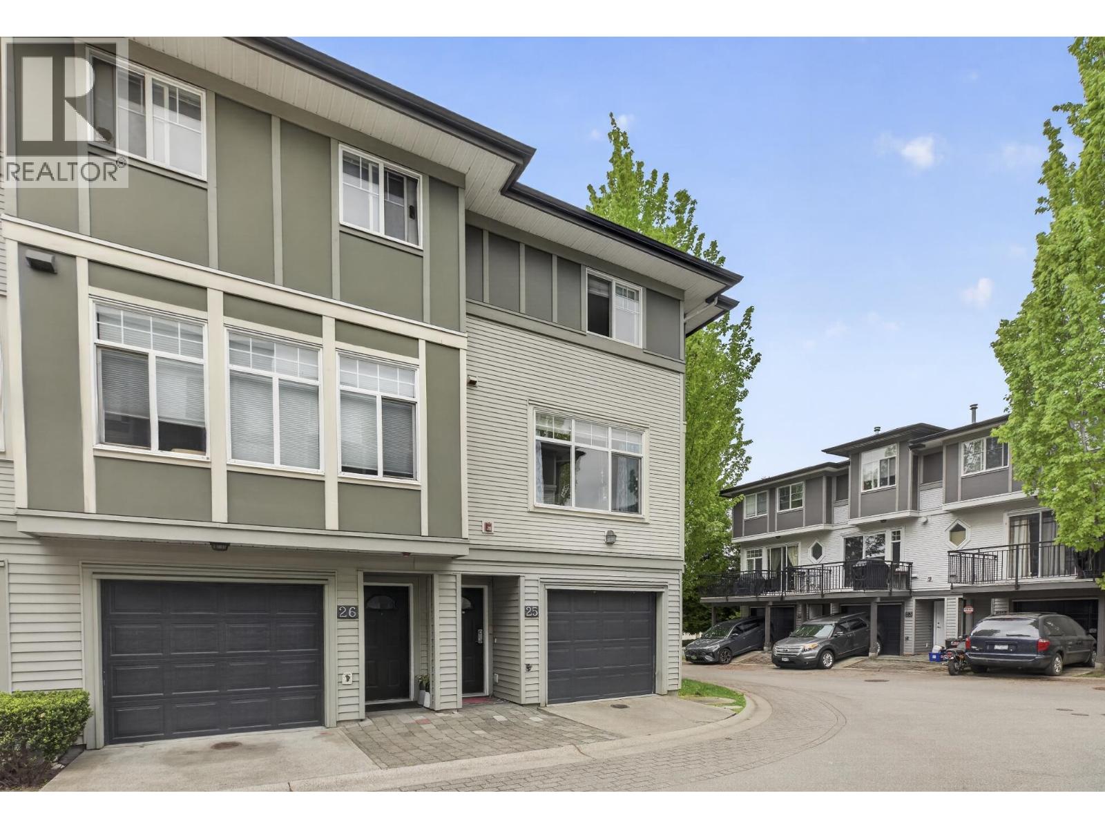 25 1010 Ewen Avenue, New Westminster, British Columbia  V3M 5C9 - Photo 3 - R3120715