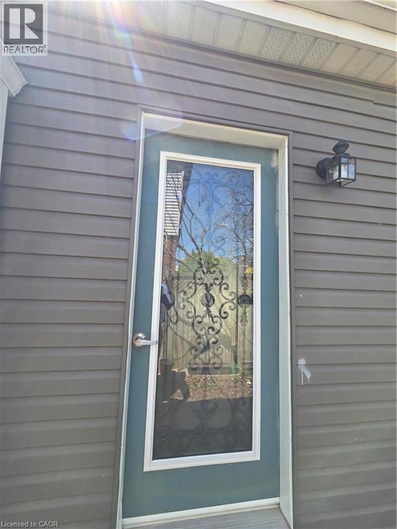 2021 Edinburgh Drive Unit# Main, Burlington, Ontario  L7R 2C8 - Photo 13 - 40821884