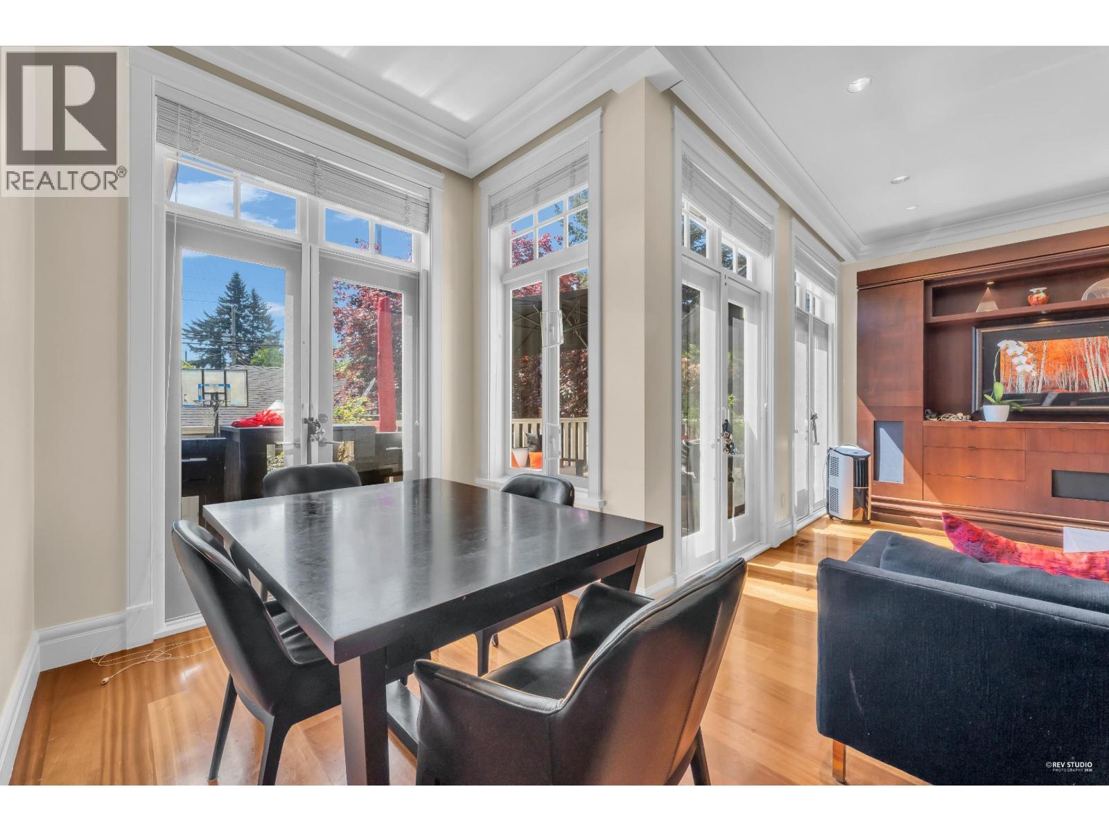 2540 W 45th Avenue, Vancouver, British Columbia  V6N 3L1 - Photo 6 - R3121046