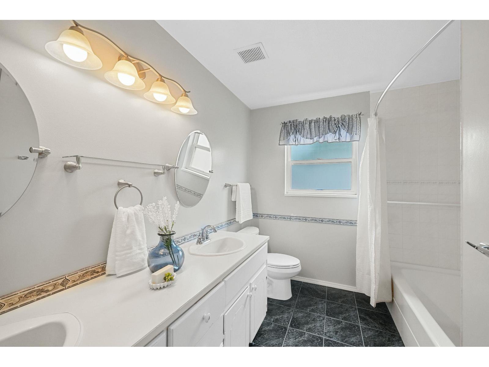 21831 44a Avenue, Langley, British Columbia  V3A 8E1 - Photo 19 - R3121011