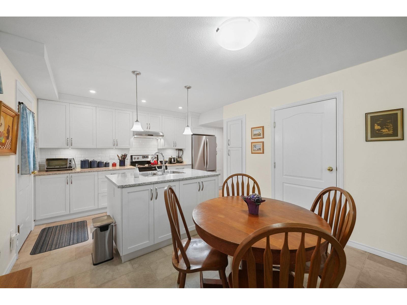 21831 44a Avenue, Langley, British Columbia  V3A 8E1 - Photo 23 - R3121011