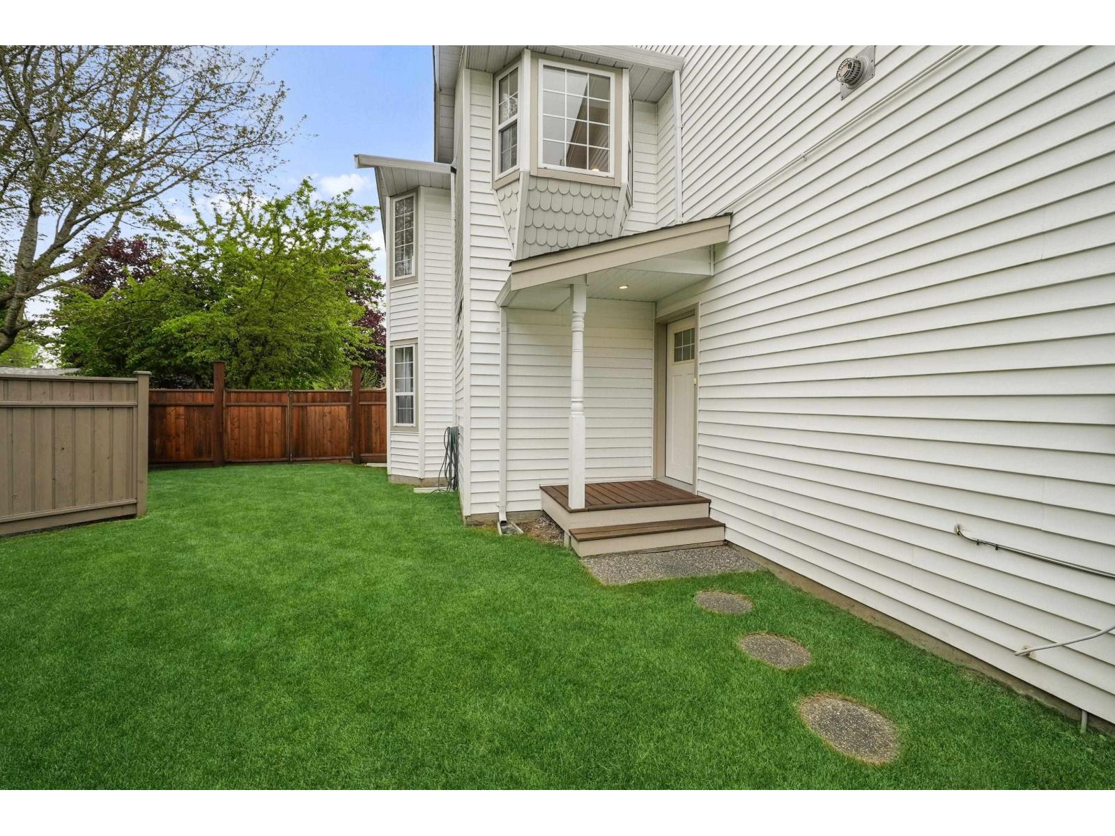 21831 44a Avenue, Langley, British Columbia  V3A 8E1 - Photo 4 - R3121011