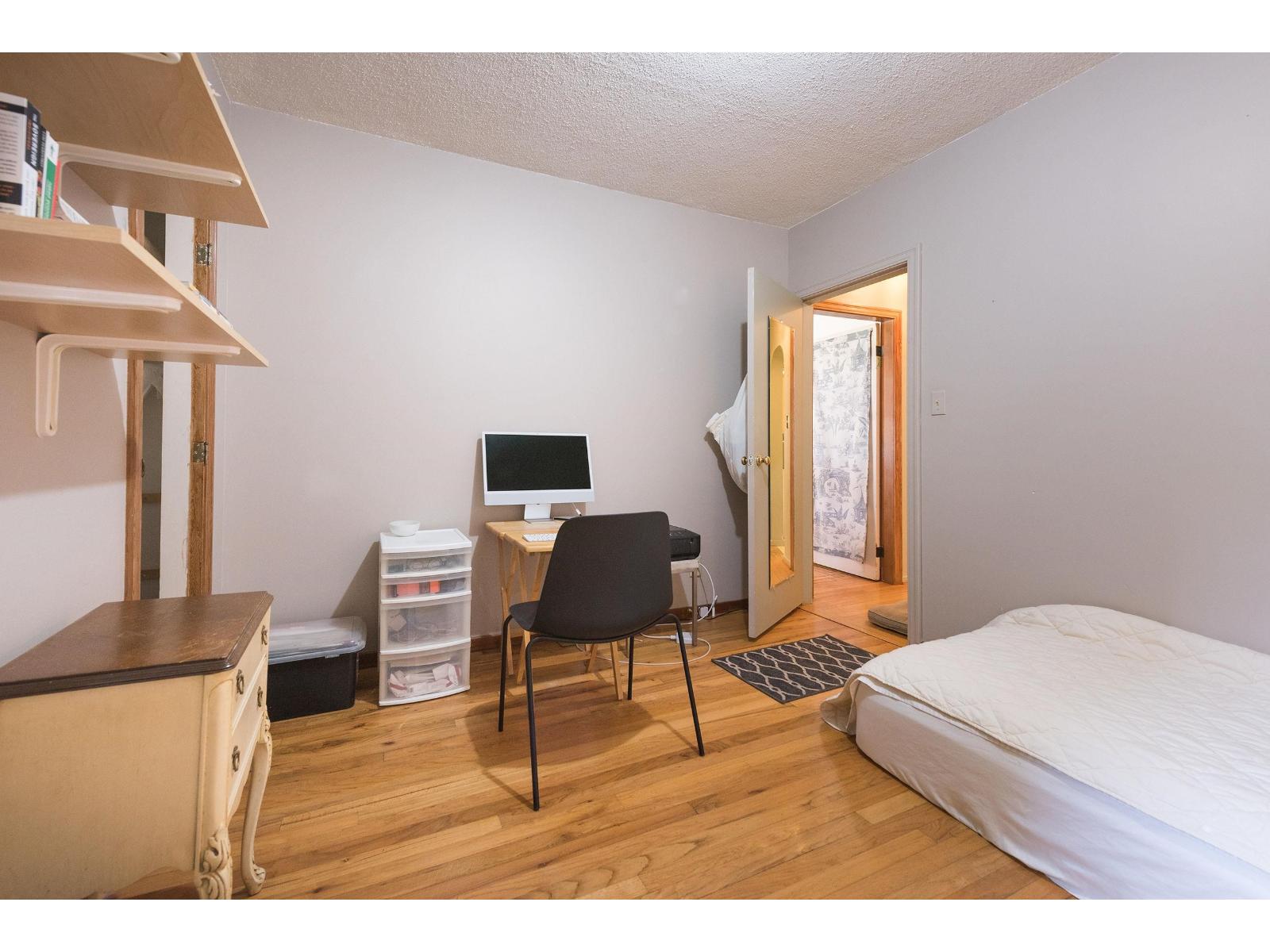9747 Sidney Street, Chilliwack Proper West, Chilliwack, British Columbia  V2P 4G5 - Photo 17 - R3121009
