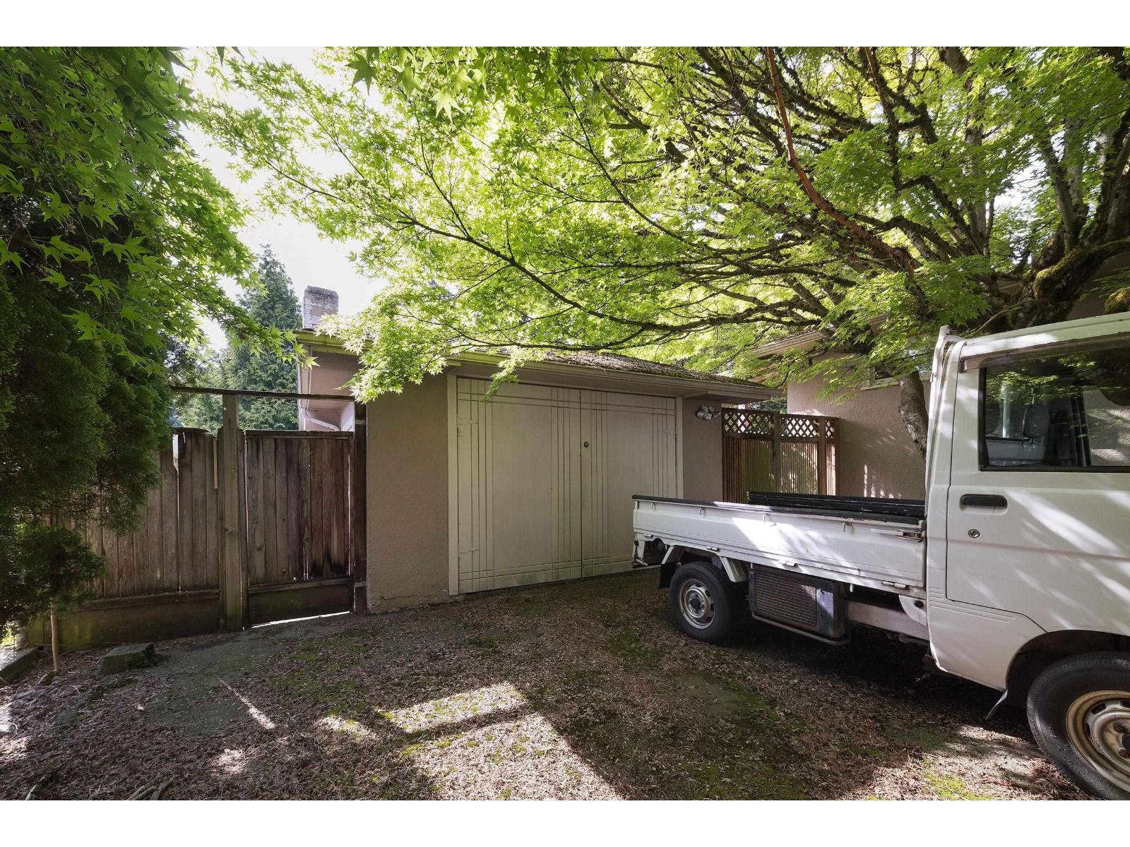 9747 Sidney Street, Chilliwack Proper West, Chilliwack, British Columbia  V2P 4G5 - Photo 28 - R3121009