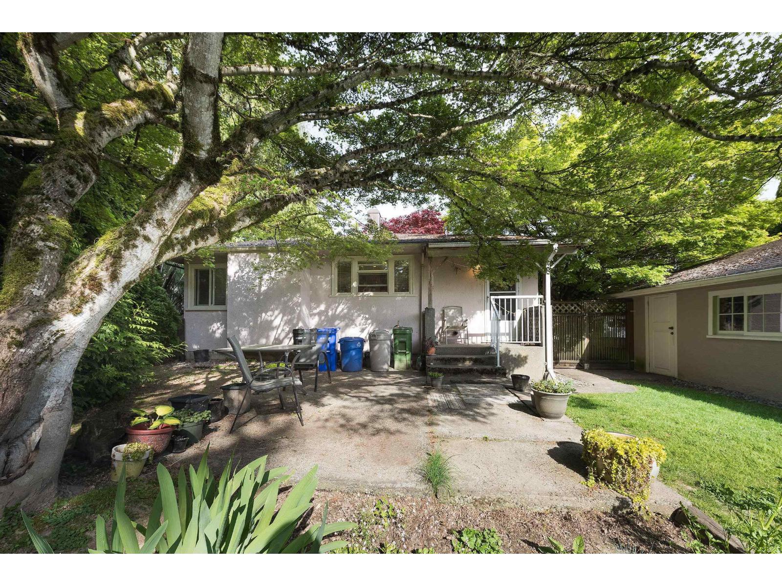 9747 Sidney Street, Chilliwack Proper West, Chilliwack, British Columbia  V2P 4G5 - Photo 29 - R3121009