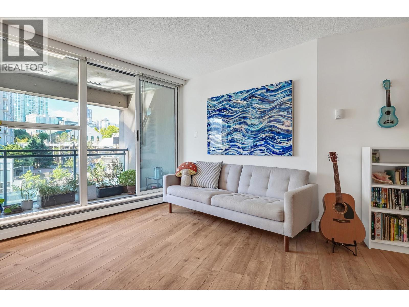 306 183 Keefer Place, Vancouver, British Columbia  V6B 6B9 - Photo 2 - R3119970