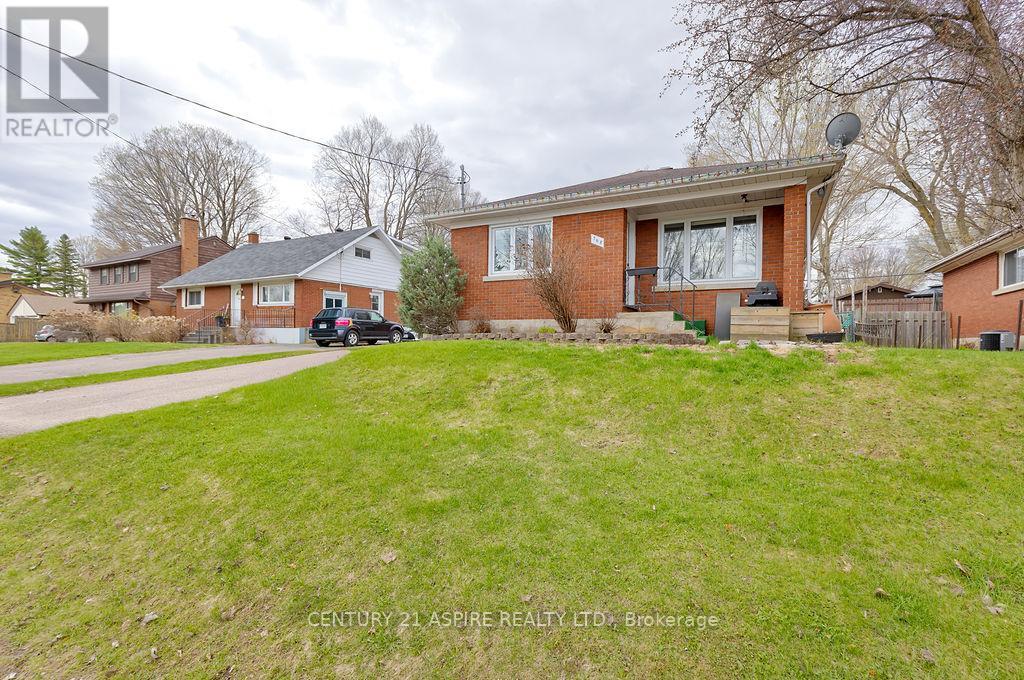 368 Bell Street, Pembroke, Ontario  K8A 2K4 - Photo 3 - X12810622