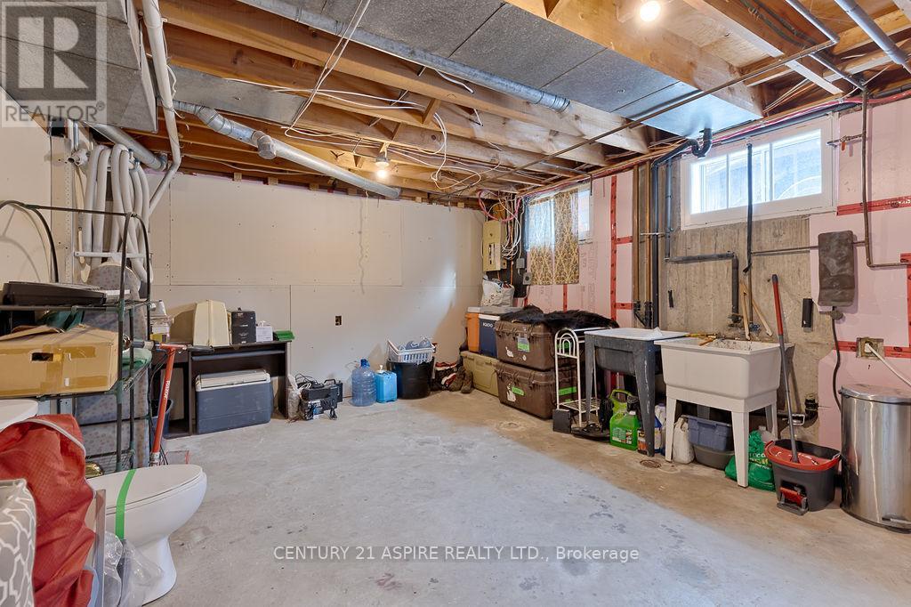 368 Bell Street, Pembroke, Ontario  K8A 2K4 - Photo 34 - X12810622