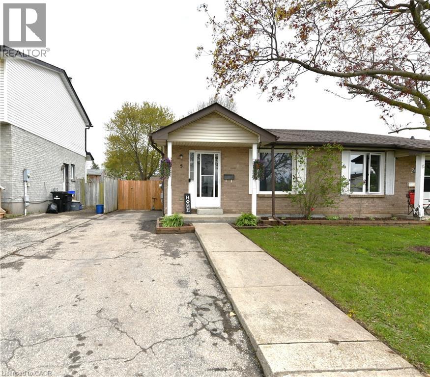 5 Harmony Court, Cambridge, Ontario  N1R 7T3 - Photo 2 - 40824625