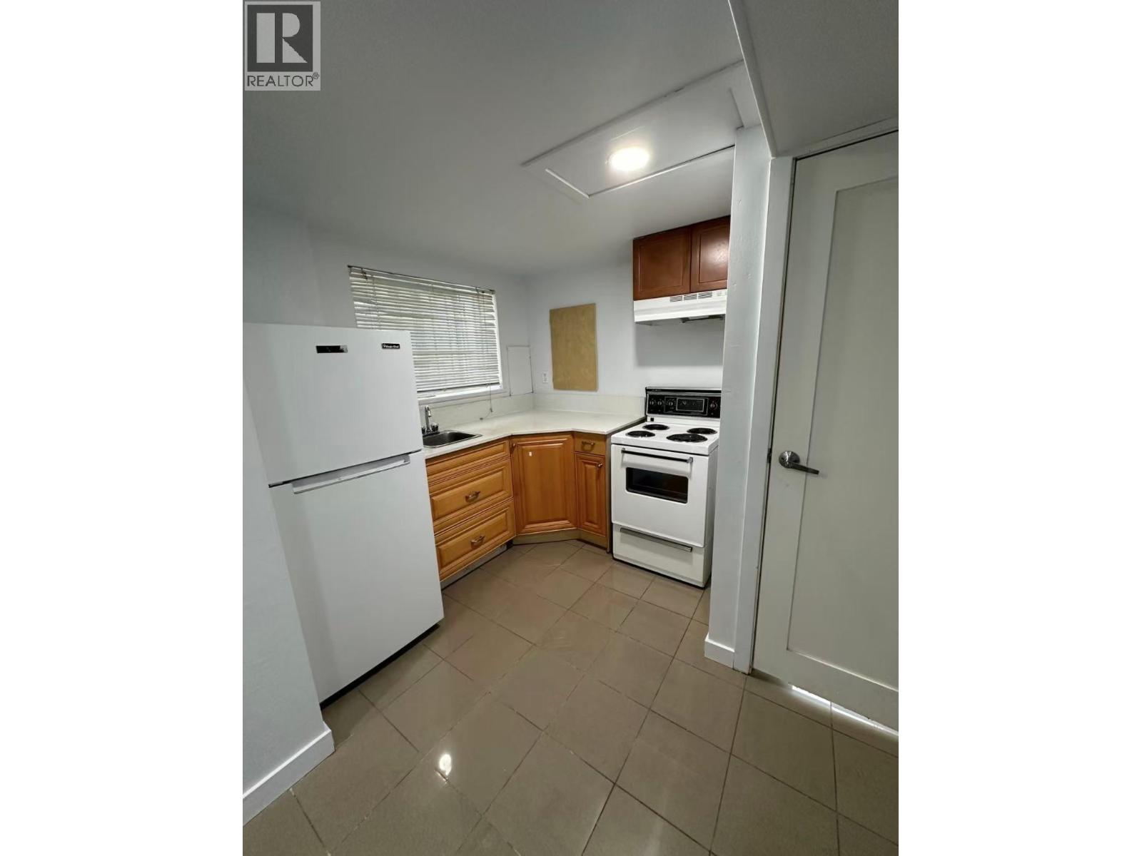 47xx Little Street, Vancouver, British Columbia  V5X 2C6 - Photo 5 - R3121087