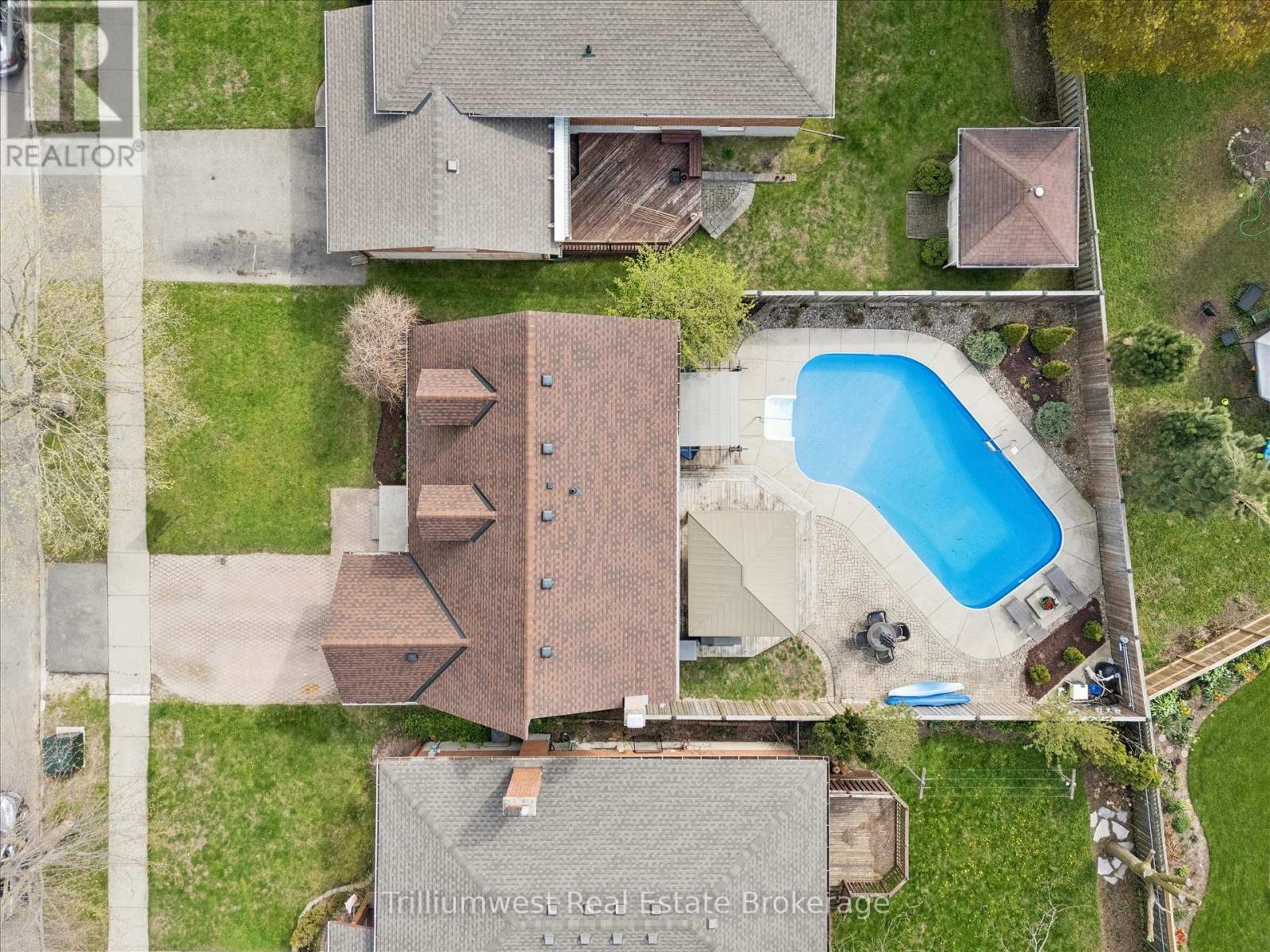 625 Pine Island Crescent, Waterloo, Ontario  N2V 1T3 - Photo 37 - X13099588