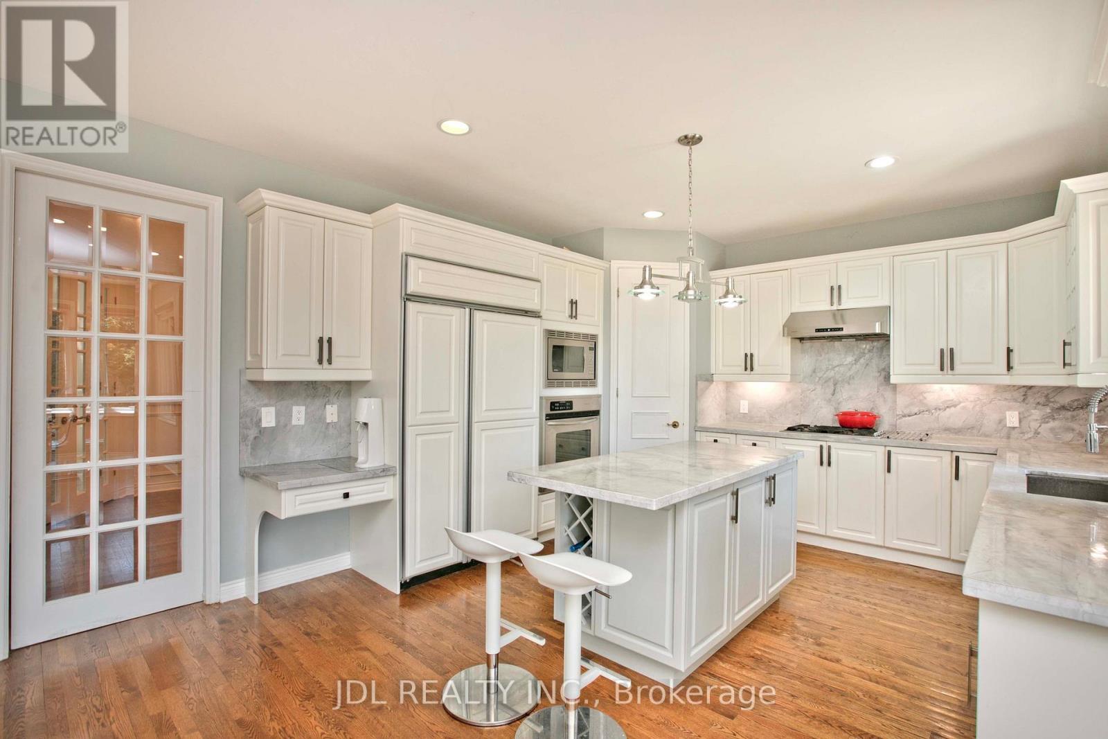 53 Aldershot Crescent, Toronto, Ontario  M2P 1L7 - Photo 13 - C13099562