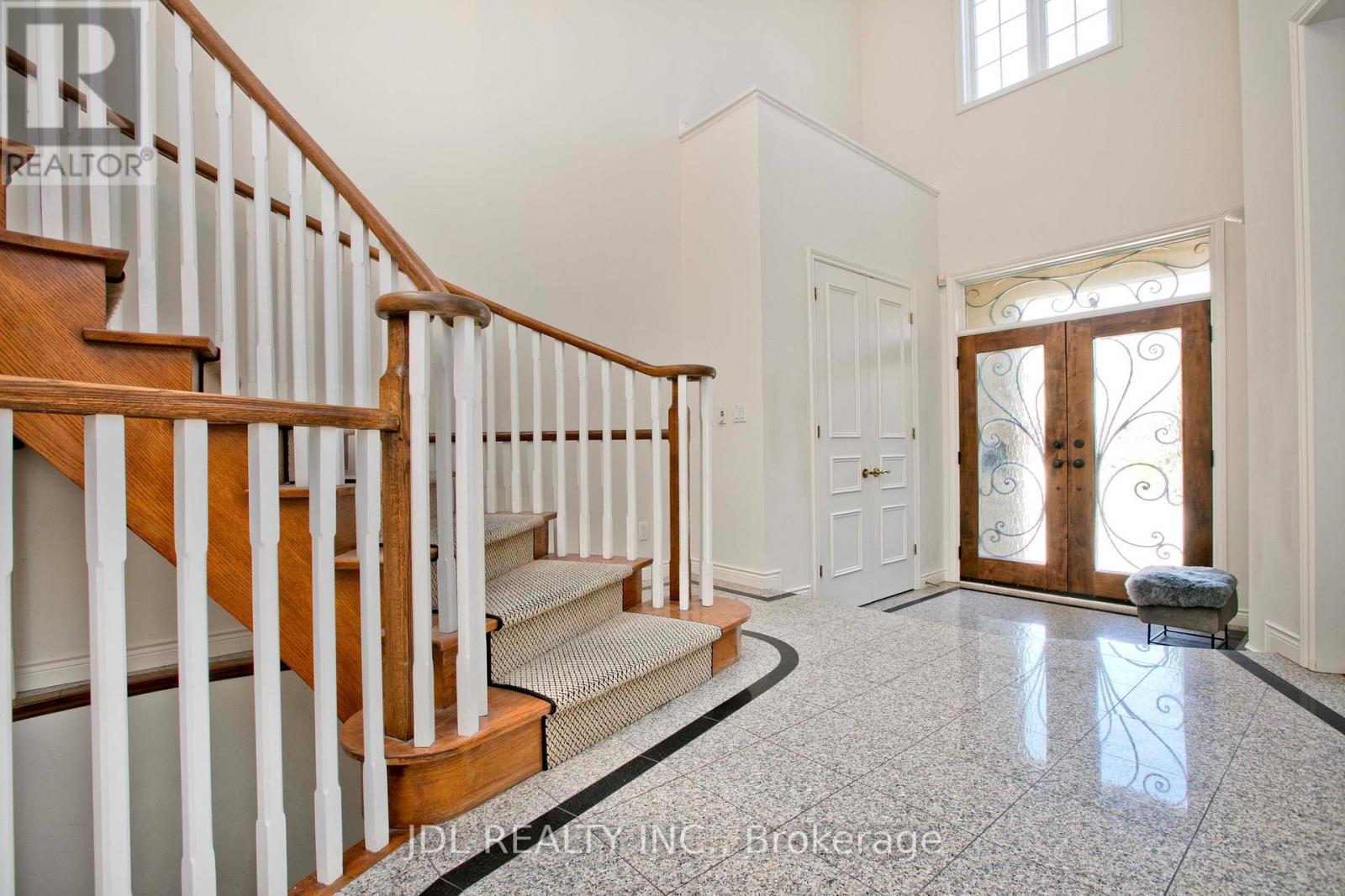 53 Aldershot Crescent, Toronto, Ontario  M2P 1L7 - Photo 2 - C13099562