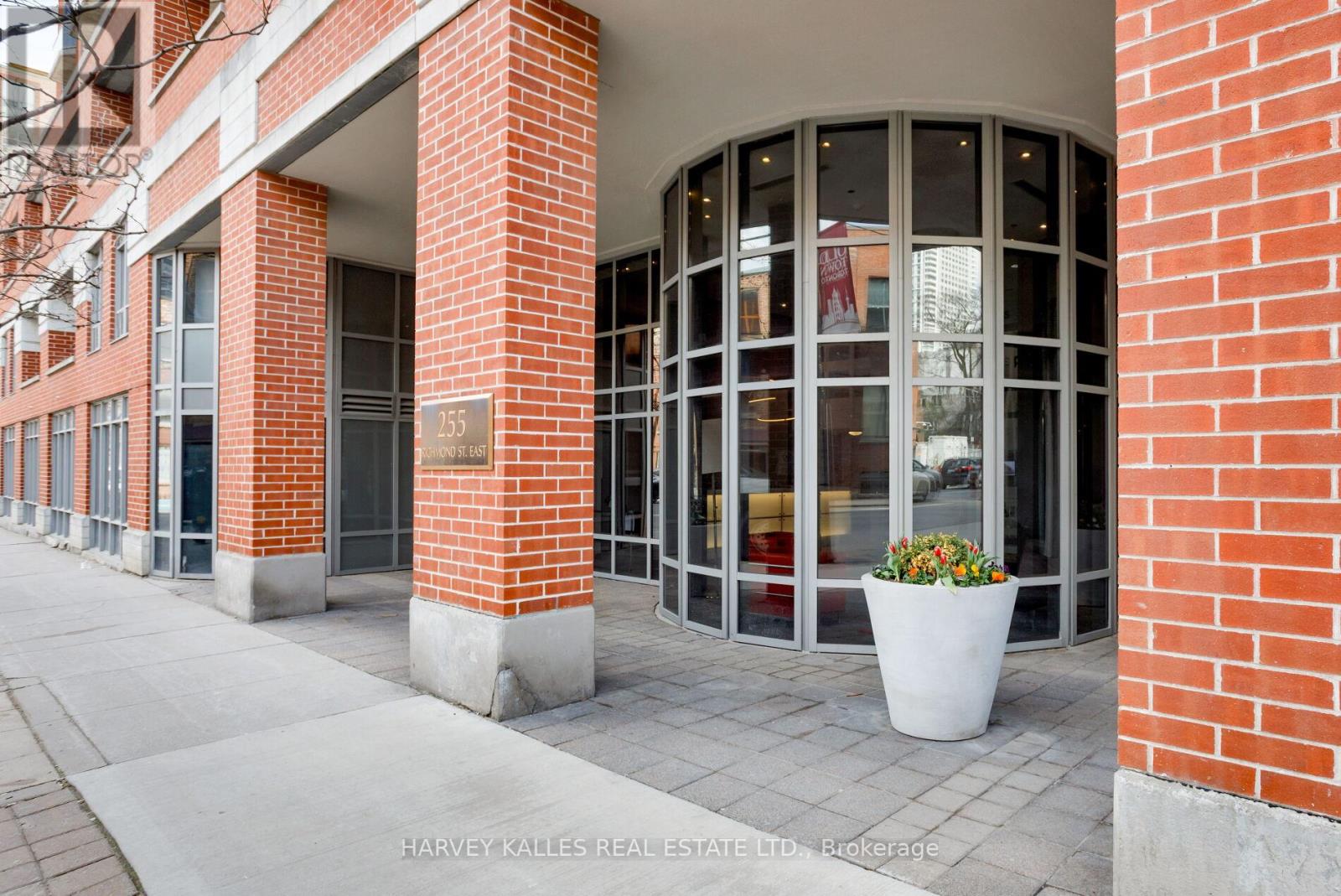 206 - 255 Richmond Street E, Toronto (Moss Park), Ontario  M5A 4T7 - Photo 6 - C13099592