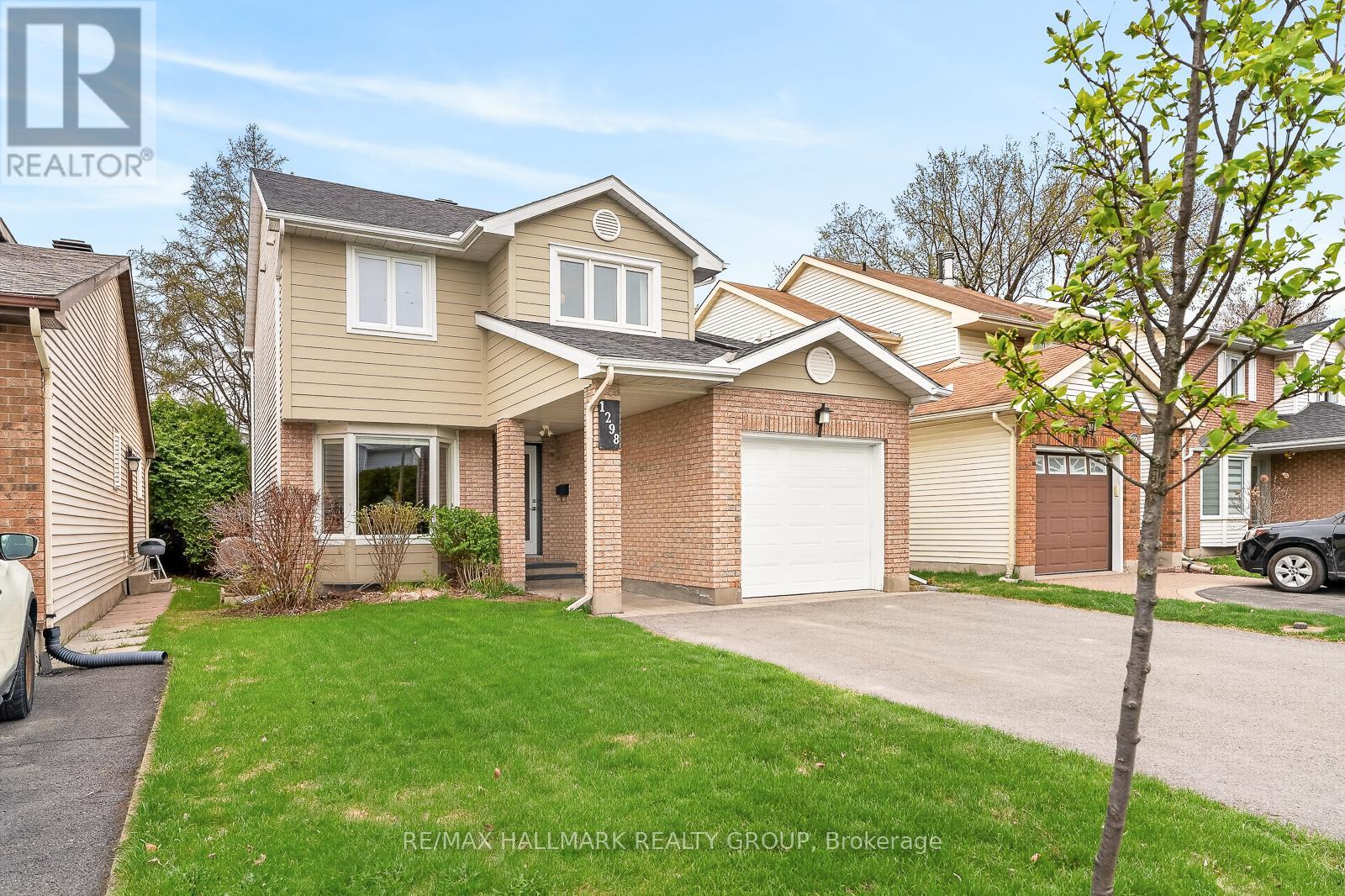 1298 Famlit Court, Ottawa, Ontario  K1J 9A1 - Photo 2 - X13099596