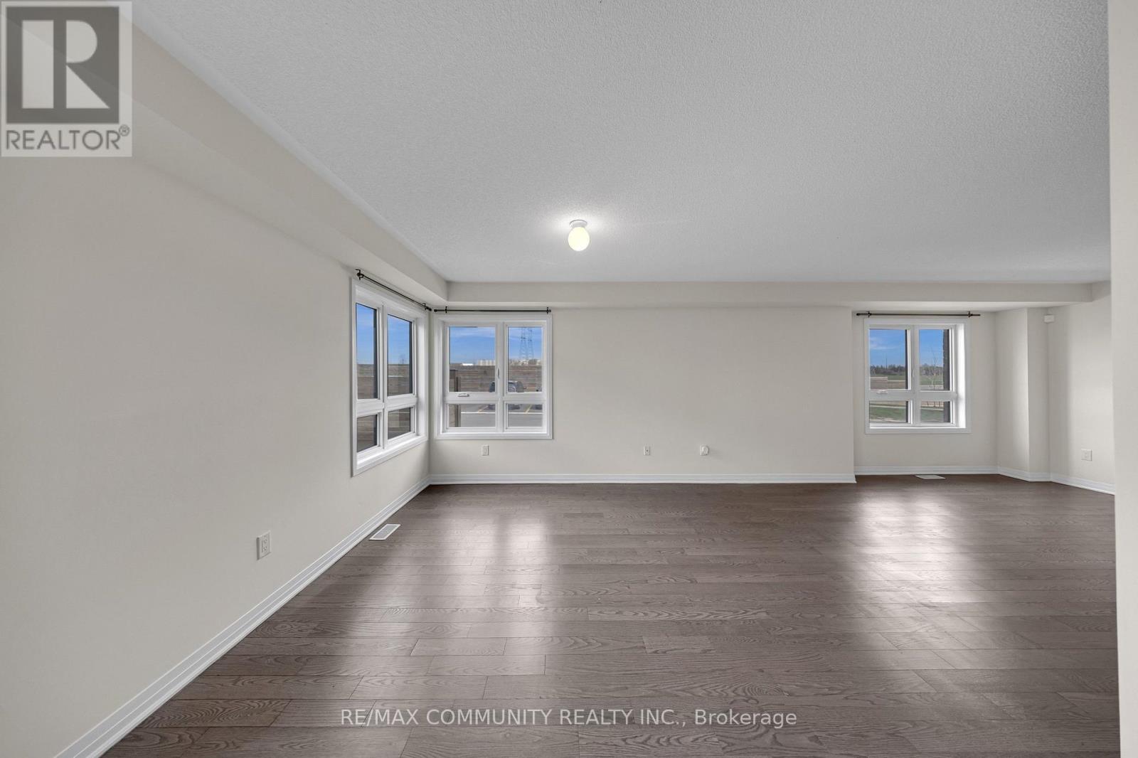 101 Sailors Landing, Clarington, Ontario  L1C 7G4 - Photo 10 - E13099598