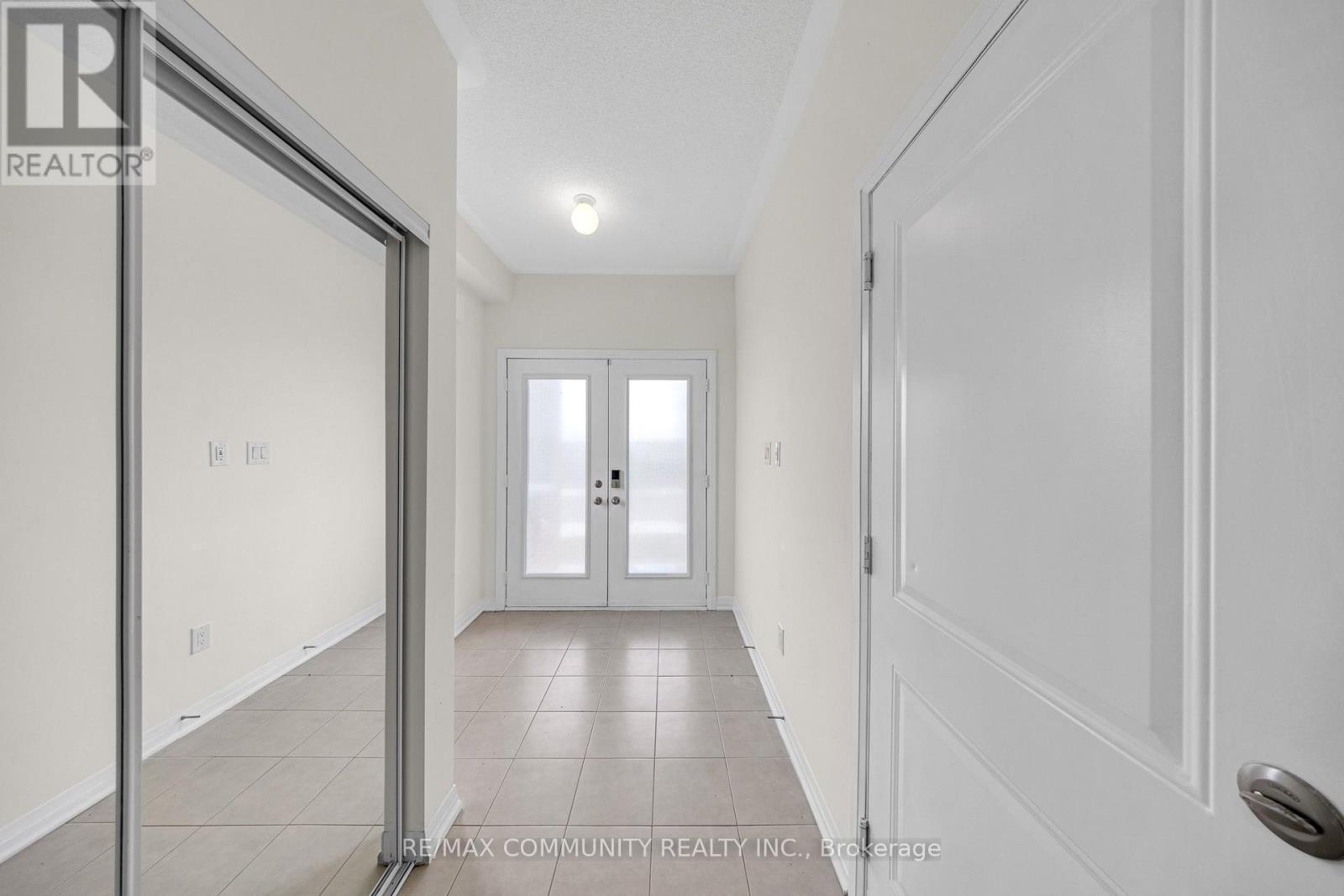 101 Sailors Landing, Clarington, Ontario  L1C 7G4 - Photo 3 - E13099598