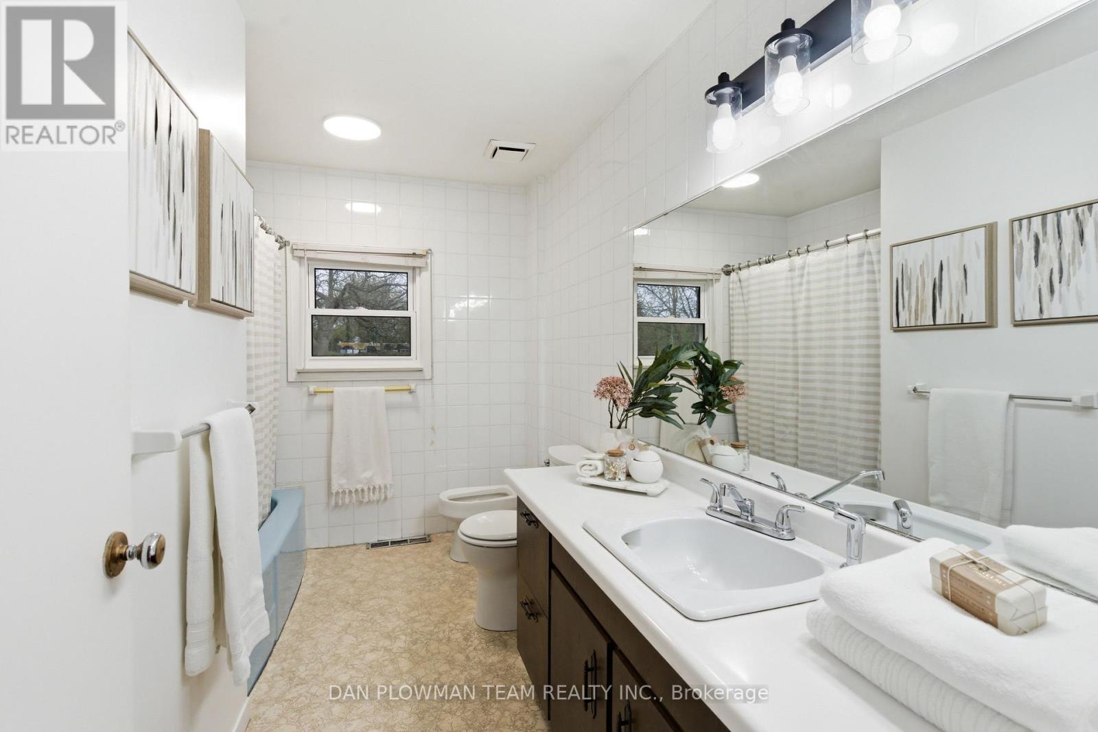 108 Powell Road, Whitby, Ontario  L1N 2H3 - Photo 22 - E13099626