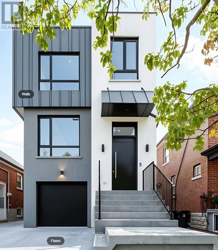 39 LANARK AVENUE, Toronto, Ontario