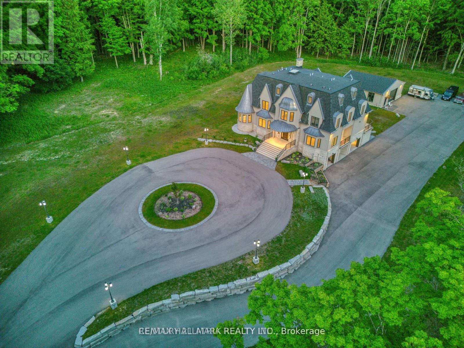 3225 Davis Drive, Whitchurch-Stouffville, Ontario  L4A 2P8 - Photo 1 - N13099552