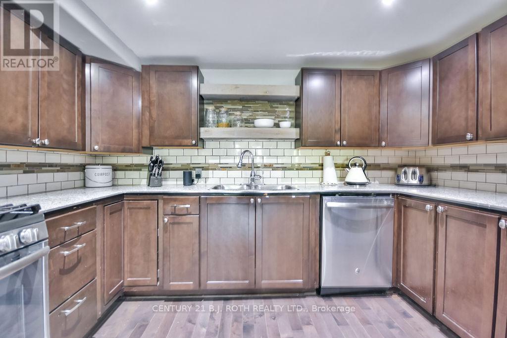 3407 Bayou Road, Severn (West Shore), Ontario  L3V 6H3 - Photo 12 - S13099556