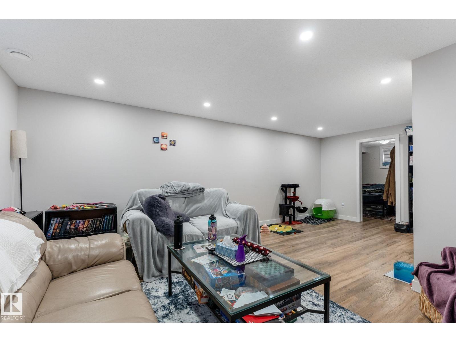 9847 79 St NW, Edmonton, Alberta  T6A 3G2 - Photo 37 - E4474585