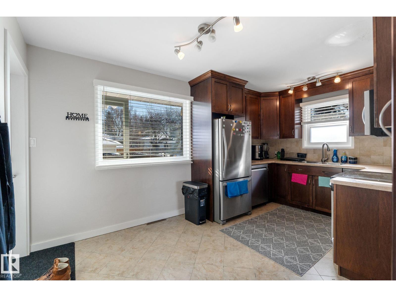 9847 79 St NW, Edmonton, Alberta  T6A 3G2 - Photo 16 - E4474585