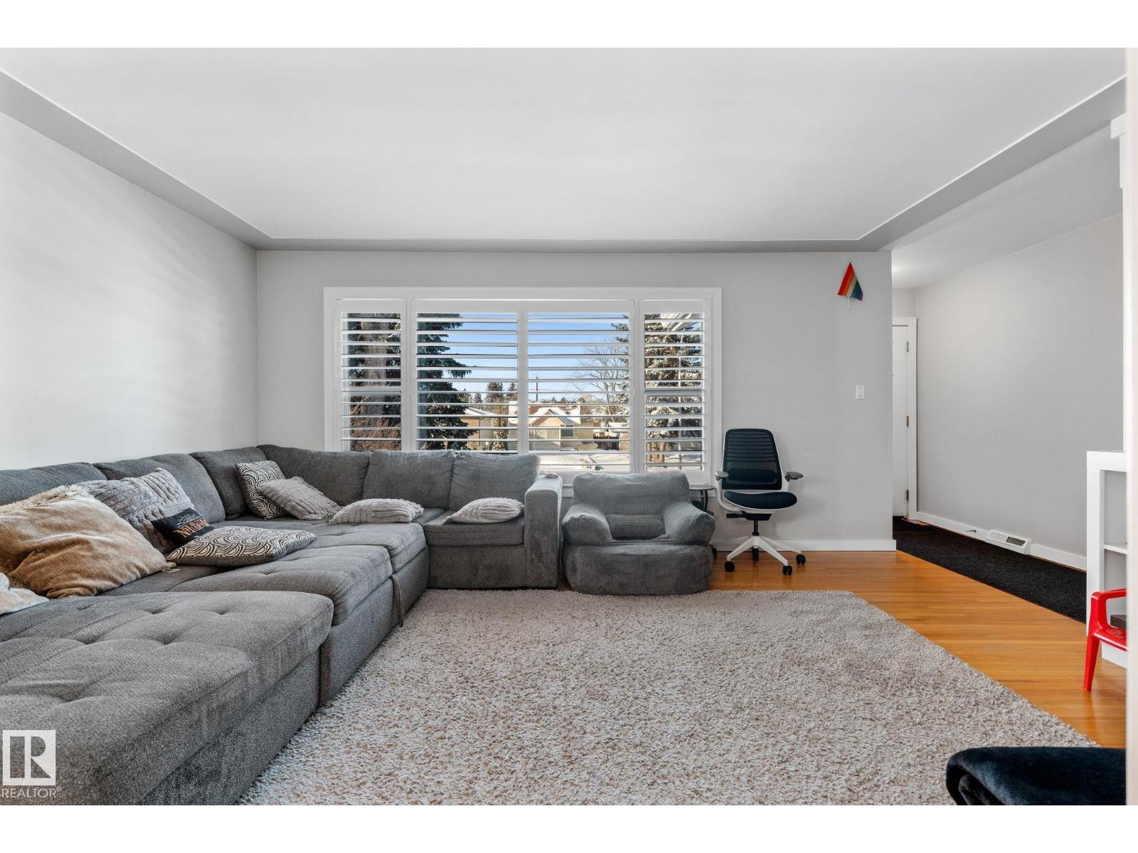 9847 79 St NW, Edmonton, Alberta  T6A 3G2 - Photo 6 - E4474585