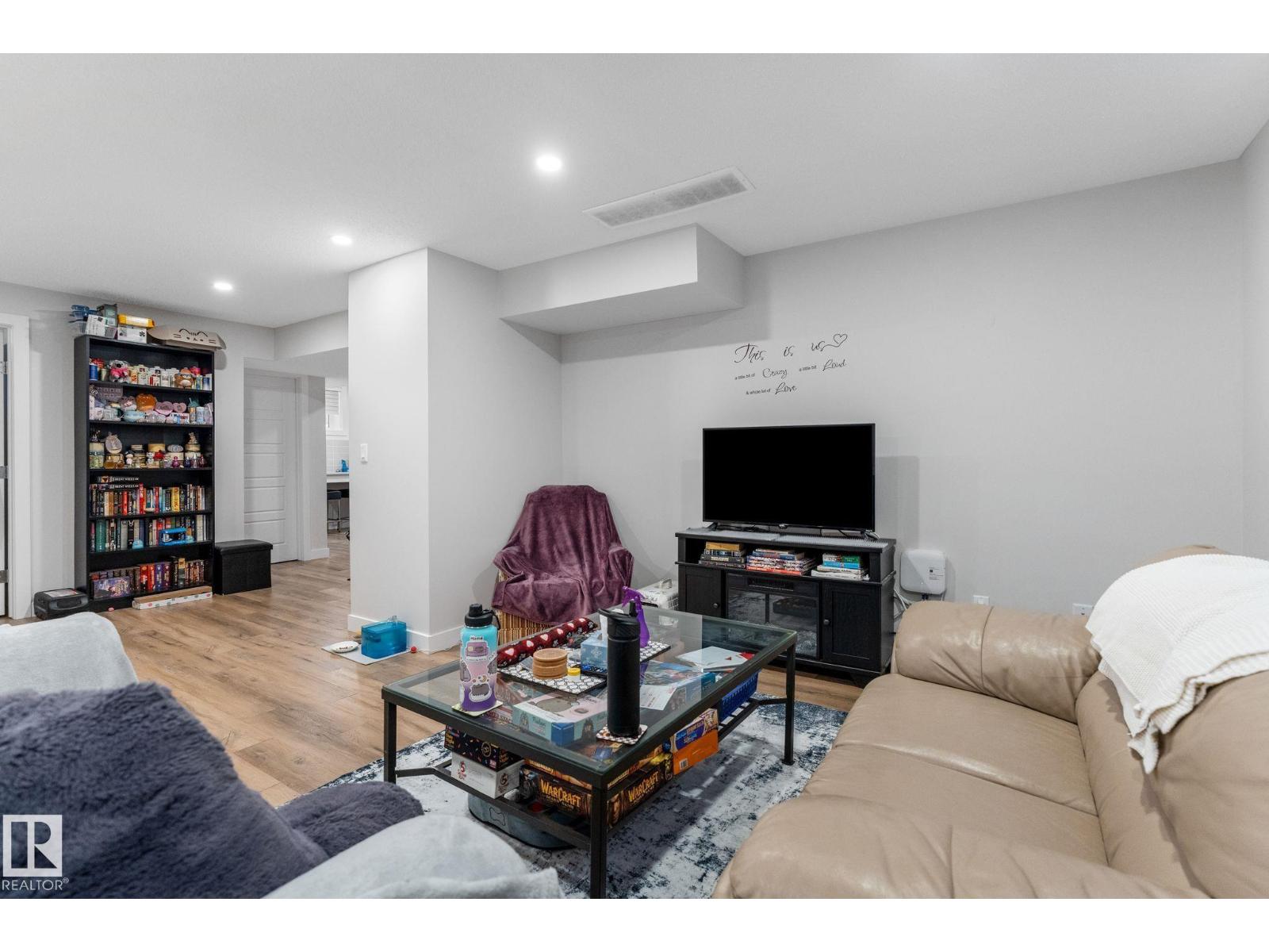 9847 79 St NW, Edmonton, Alberta  T6A 3G2 - Photo 38 - E4474585