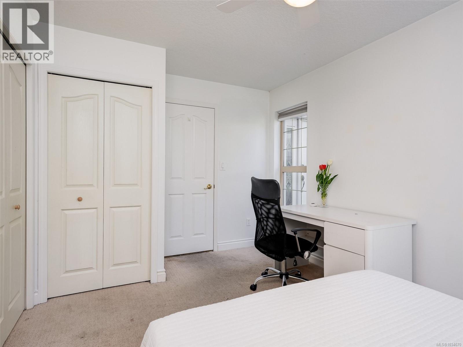 6 1809 Mckenzie Ave, Saanich, British Columbia  V8N 1A6 - Photo 13 - 1034670