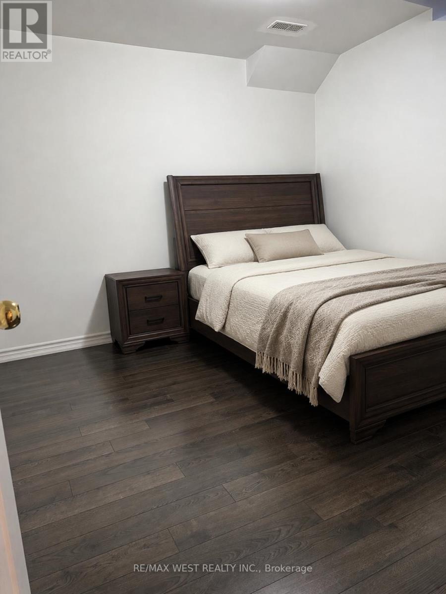 4 MATAGAMI STREET, Brampton, Ontario
