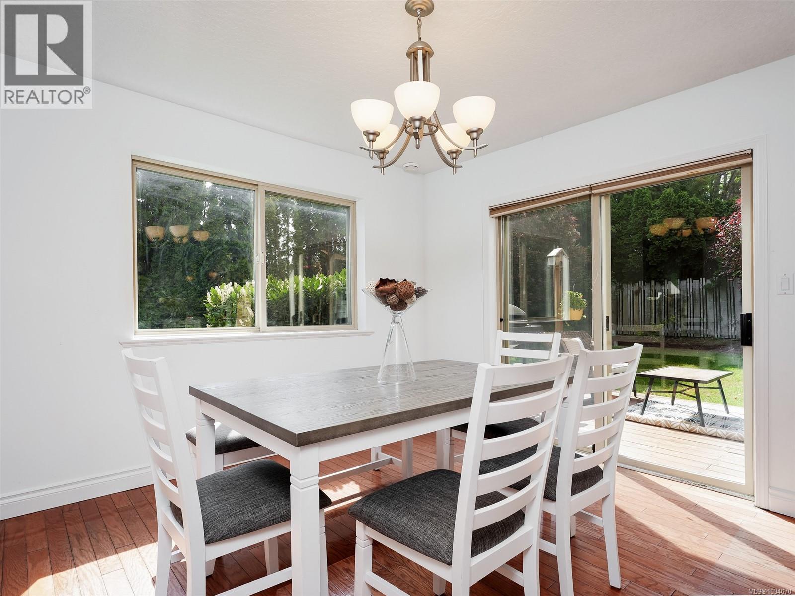 6 1809 Mckenzie Ave, Saanich, British Columbia  V8N 1A6 - Photo 18 - 1034670