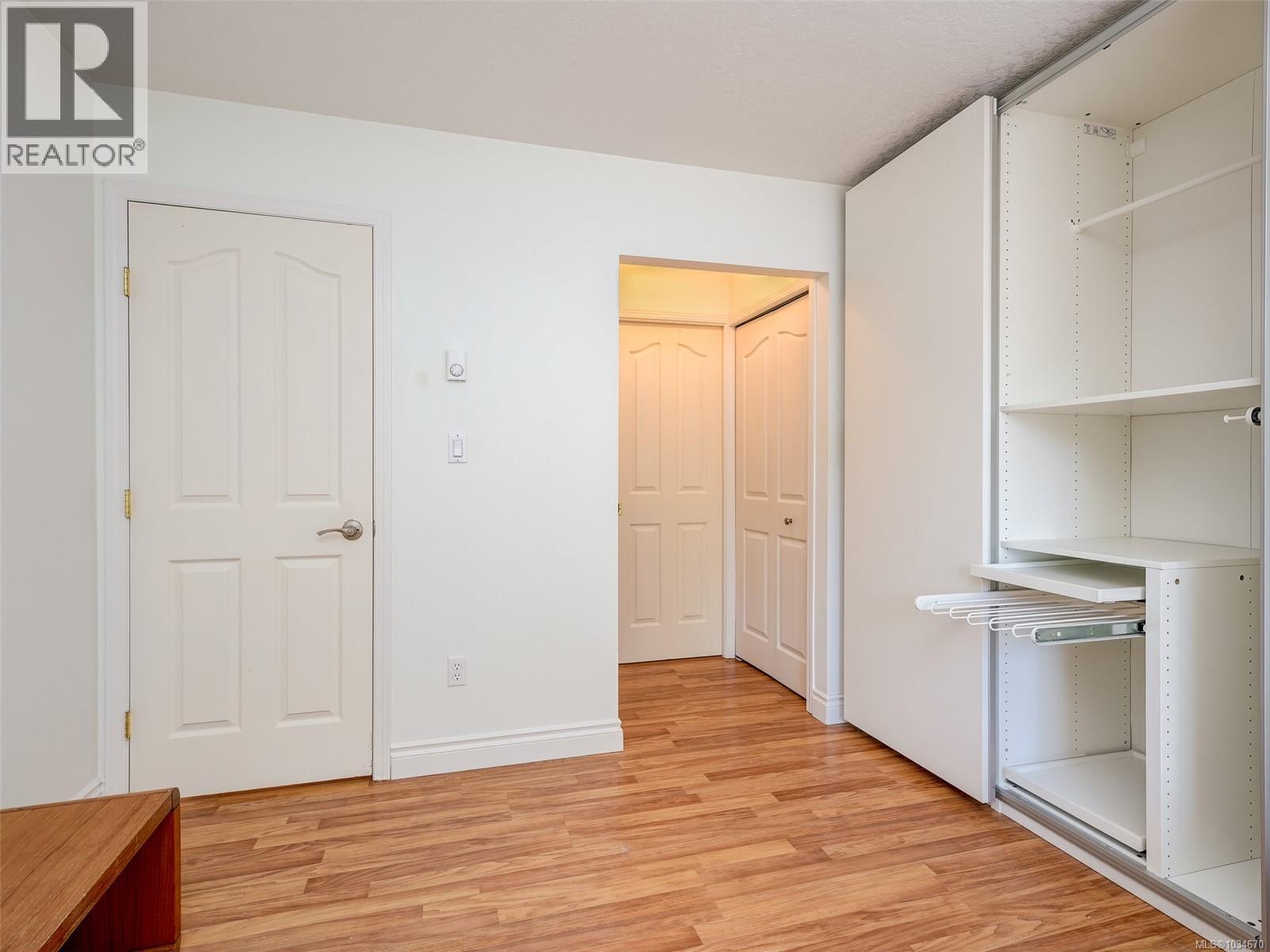 6 1809 Mckenzie Ave, Saanich, British Columbia  V8N 1A6 - Photo 33 - 1034670