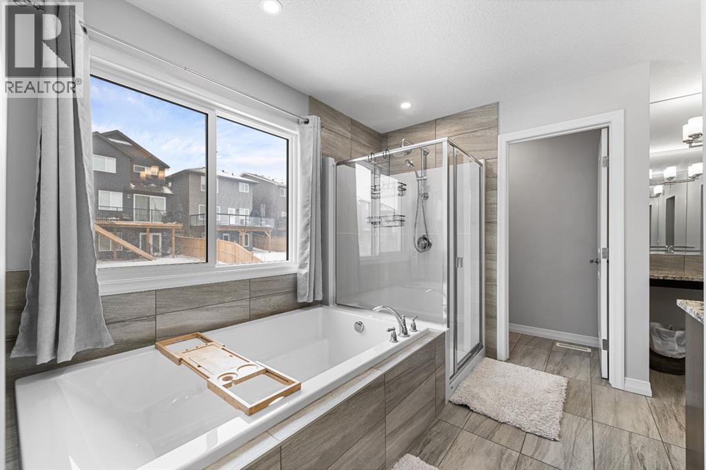 308 Lucas Way Nw, Calgary, Alberta  T3P 0R5 - Photo 33 - A2306590