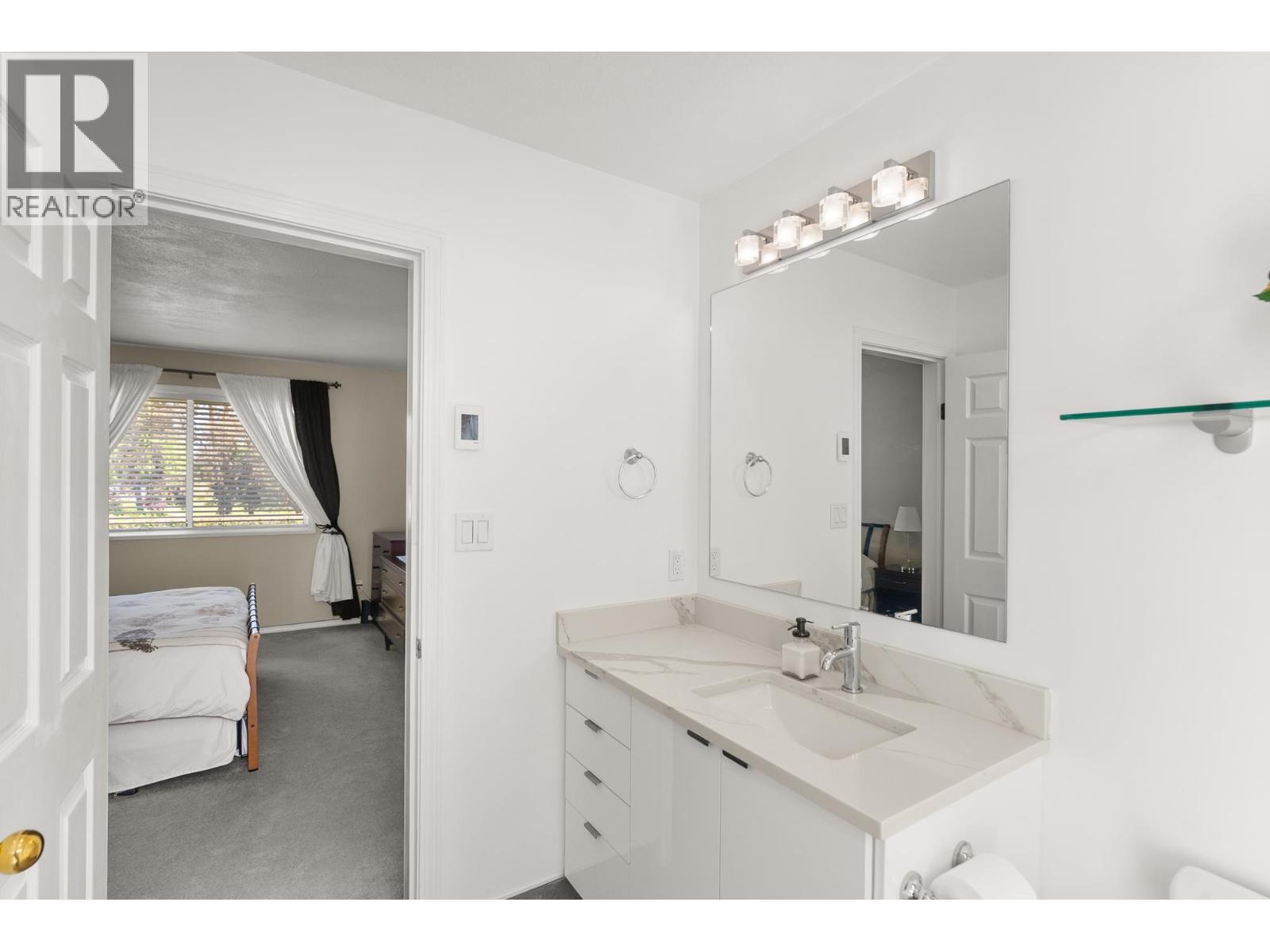 16 4411 Williams Road, Richmond, British Columbia V7E 6B6 - Photo 30 - R3121048