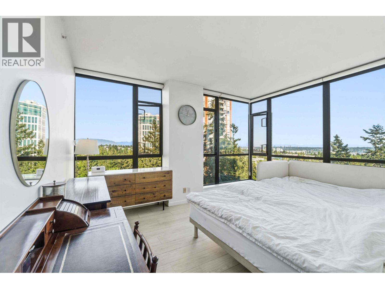 1407 7388 Sandborne Avenue, Burnaby, British Columbia  V3N 5C4 - Photo 13 - R3120959