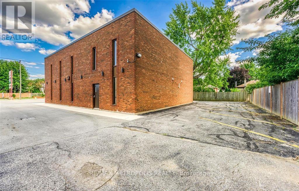201 - 527 Murphy Road, Sarnia, Ontario  N7S 5B6 - Photo 16 - X13099566