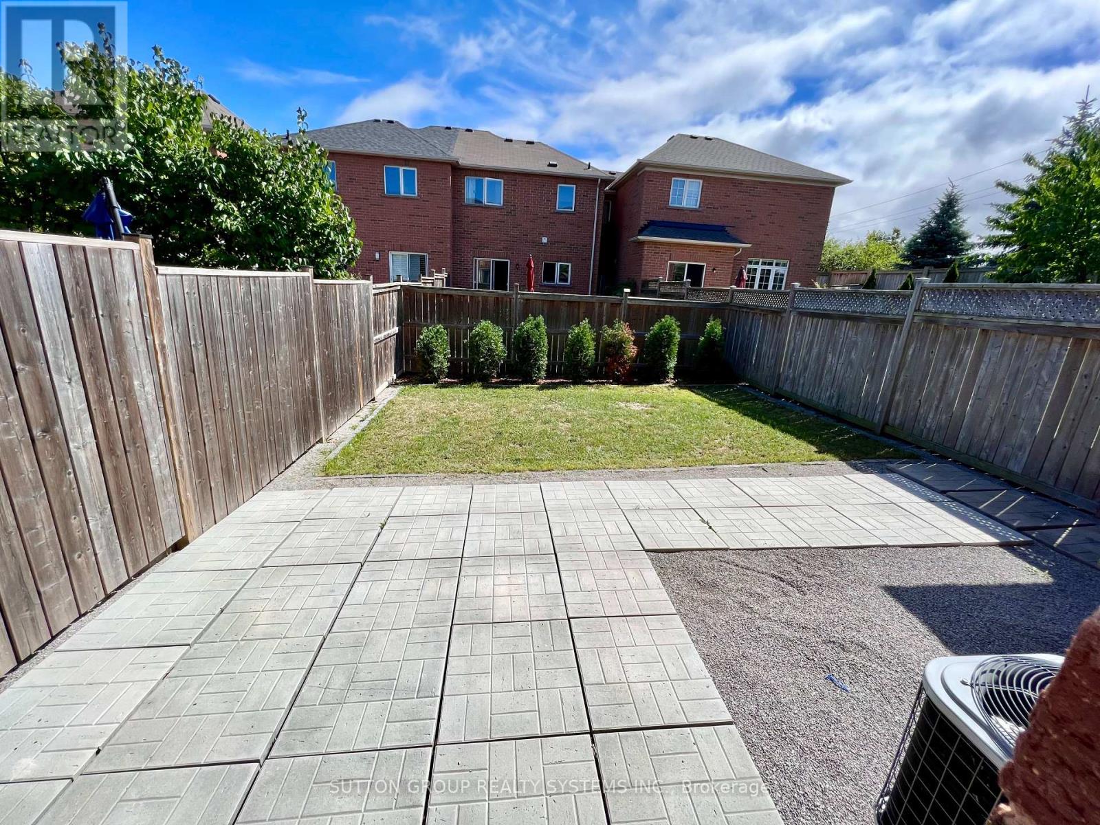 6 Raintree Drive, Hamilton, Ontario  L8E 0B1 - Photo 29 - X13099576