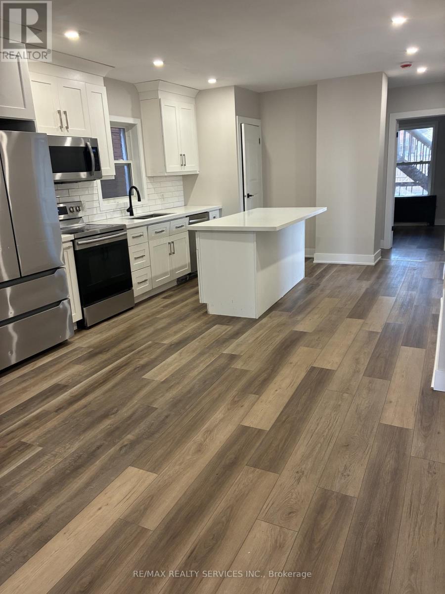 Unit 1 - 748 Barton Street E, Hamilton, Ontario  L8L 3B1 - Photo 2 - X13099608