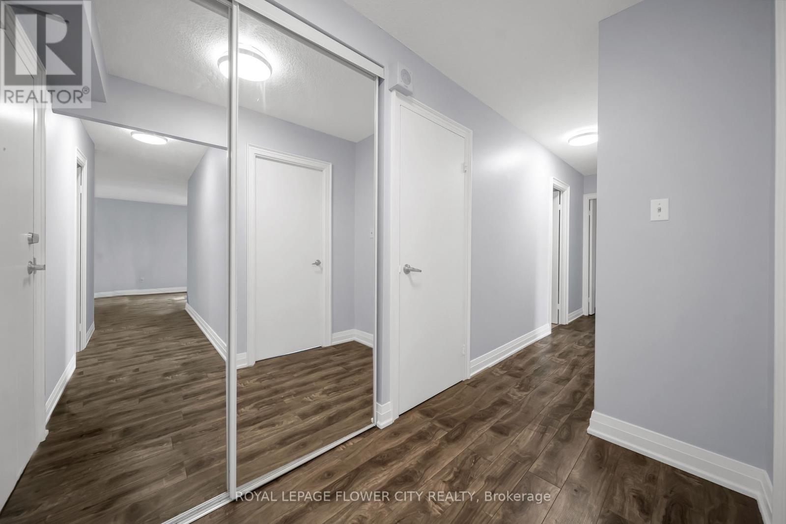 305 - 1535 Lakeshore Road E, Mississauga, Ontario  L5E 3E2 - Photo 20 - W13092740