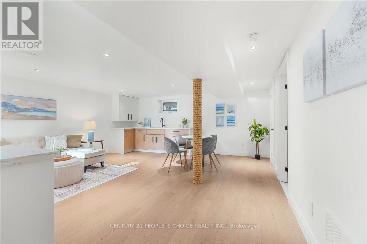 7 Nipissing Drive, Toronto, Ontario  M9B 4V4 - Photo 31 - W13072398