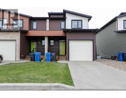 6, 462 Highlands Boulevard W, Lethbridge, Alberta