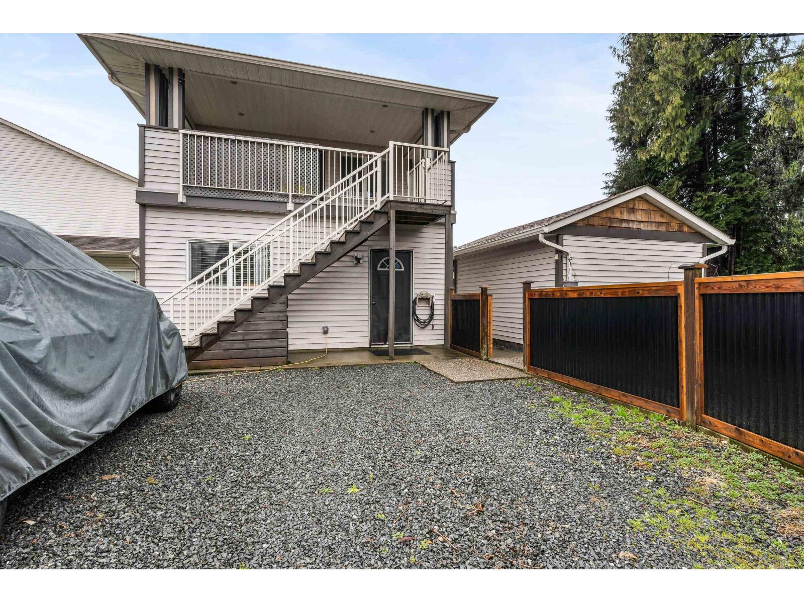 9566 Coote Street, Chilliwack Proper East, Chilliwack, British Columbia  V2P 6B3 - Photo 4 - R3101593