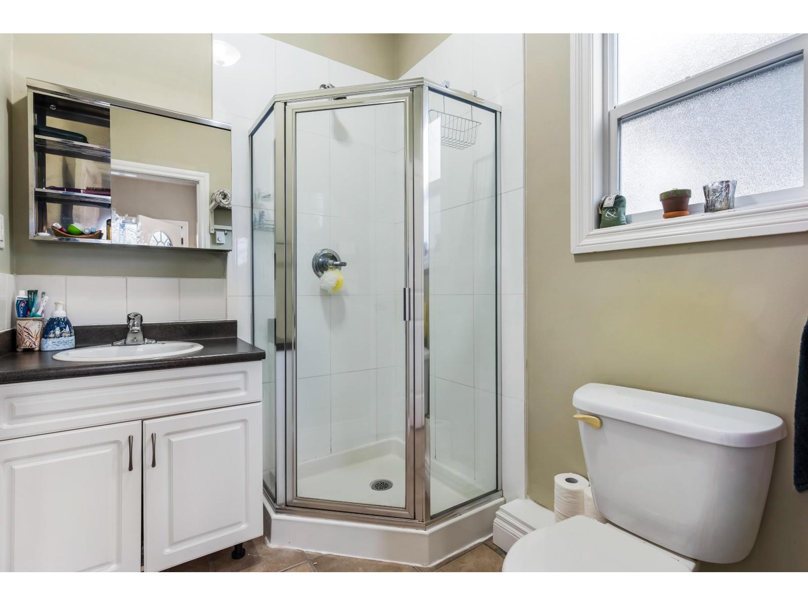 9566 Coote Street, Chilliwack Proper East, Chilliwack, British Columbia  V2P 6B3 - Photo 31 - R3101593