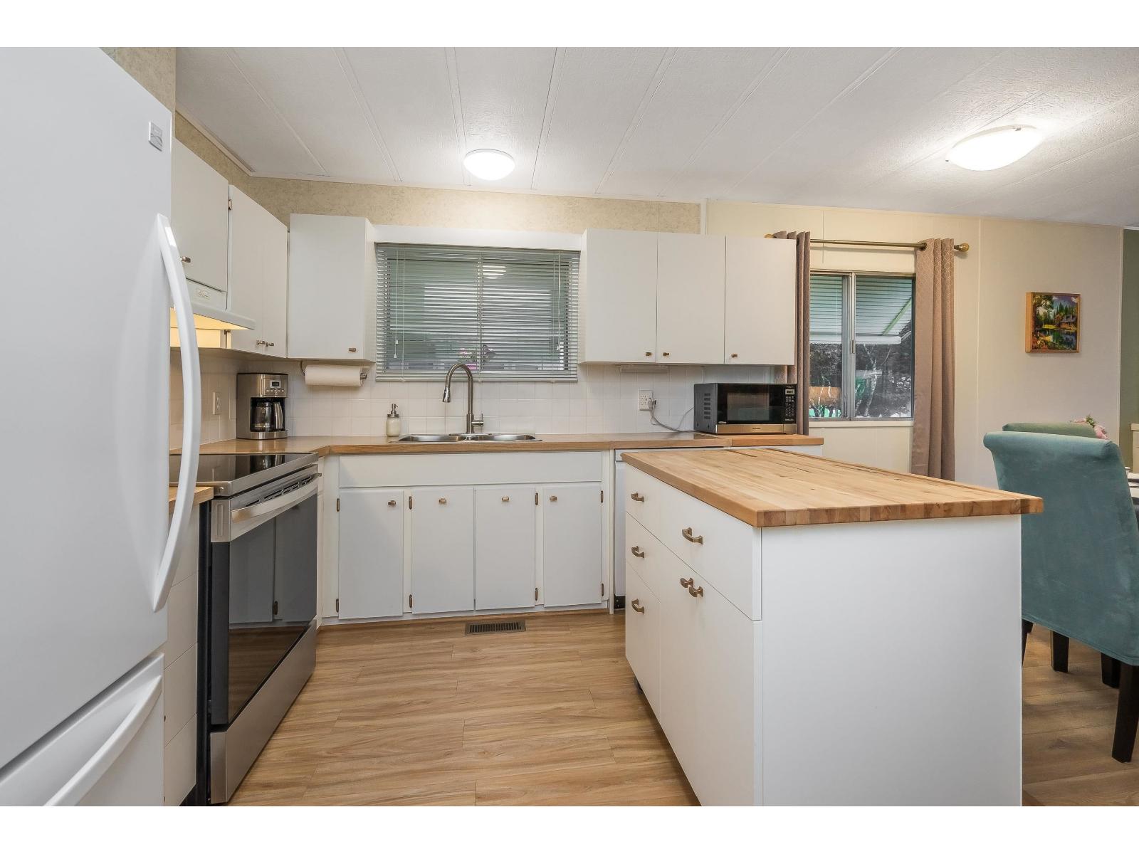 #46 2305 200th Street, Langley, British Columbia  V2Z 1Z2 - Photo 8 - R3097877
