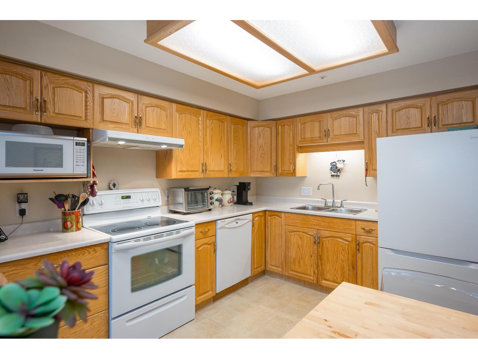 102 3170 Gladwin Road, Langley, British Columbia  V2T 5T1 - Photo 16 - R3093988