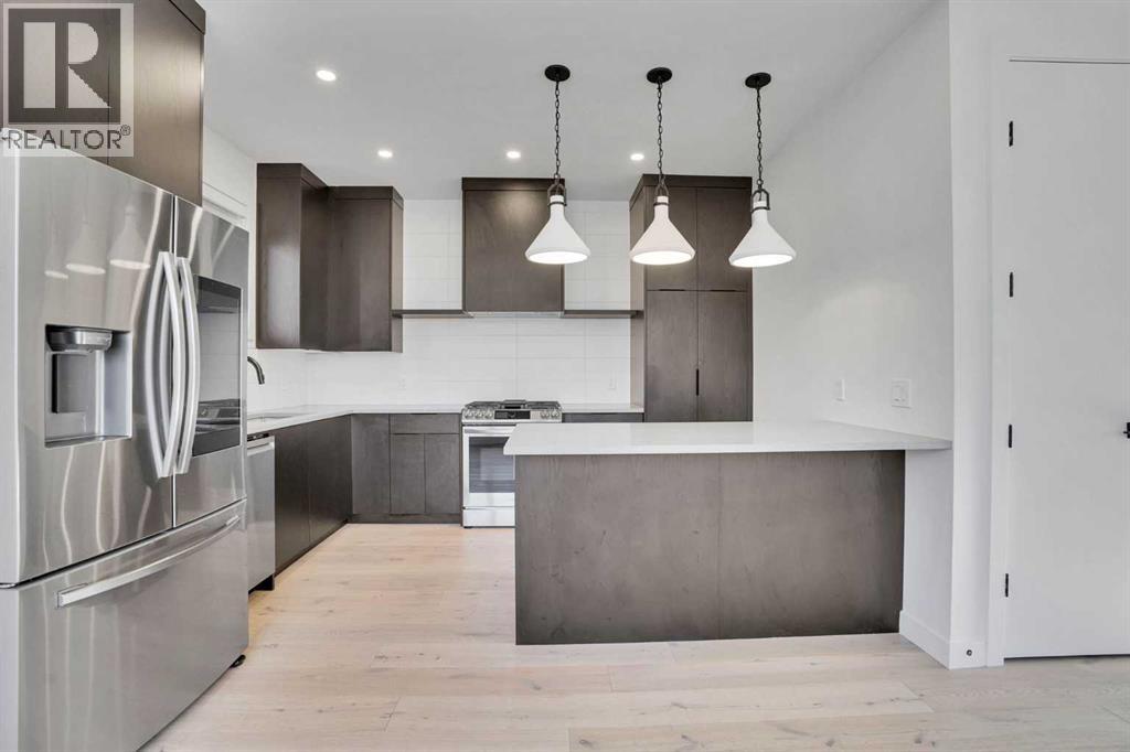 402 26 Avenue NW, Calgary, Alberta  t2m 5g7 - Photo 9 - A2303975